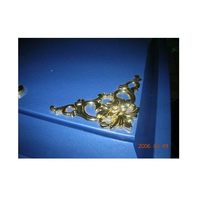 Plastic Gold Finishing Casket Hardware PP Plastic Lid Decoration